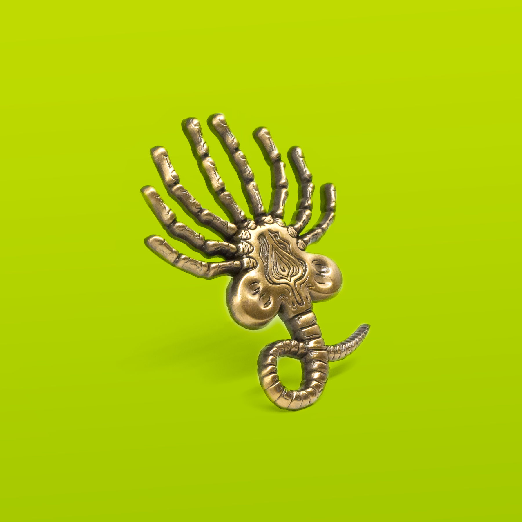 Facehugger molded pin