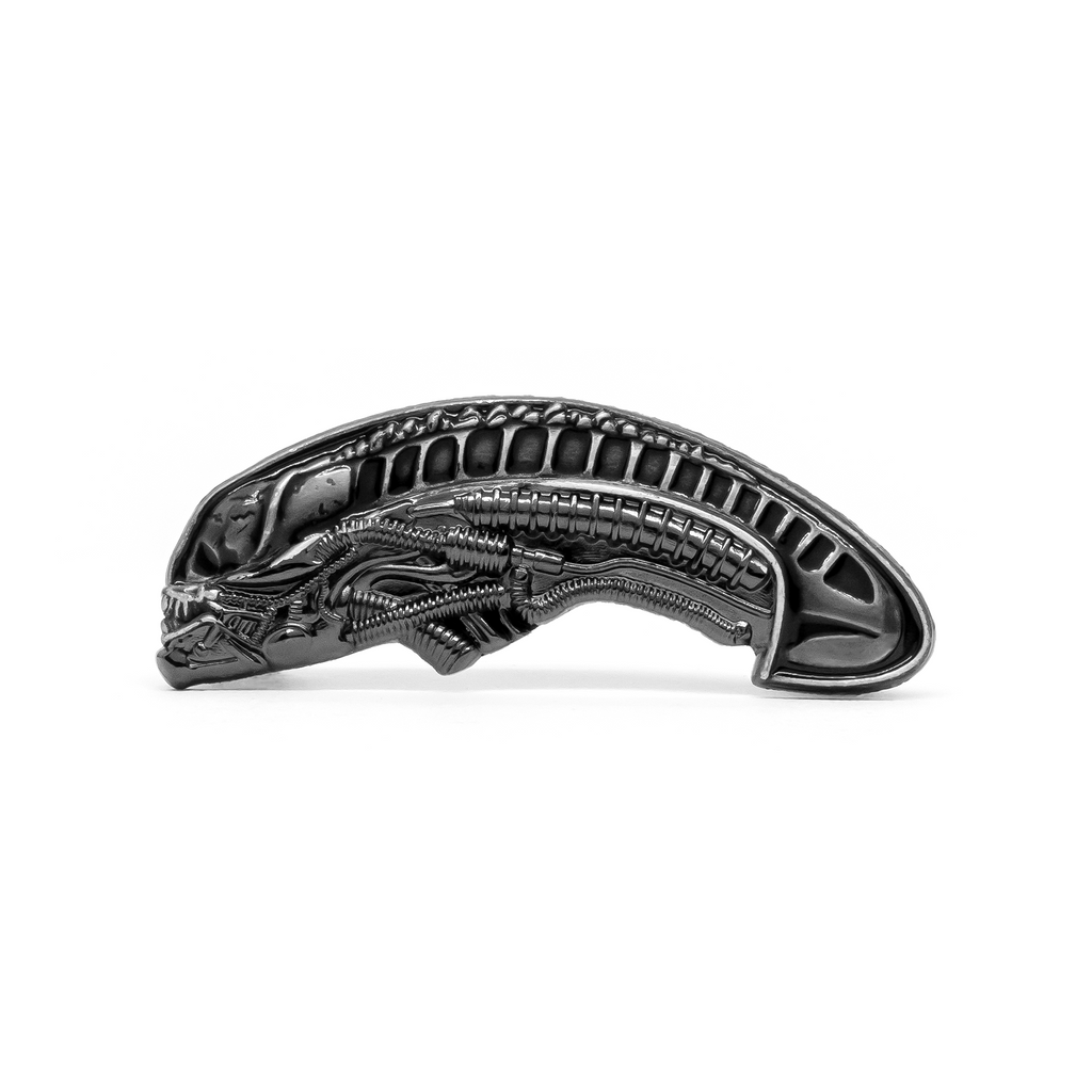 Xenomorph molded pin