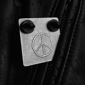 Snacks enamel pin