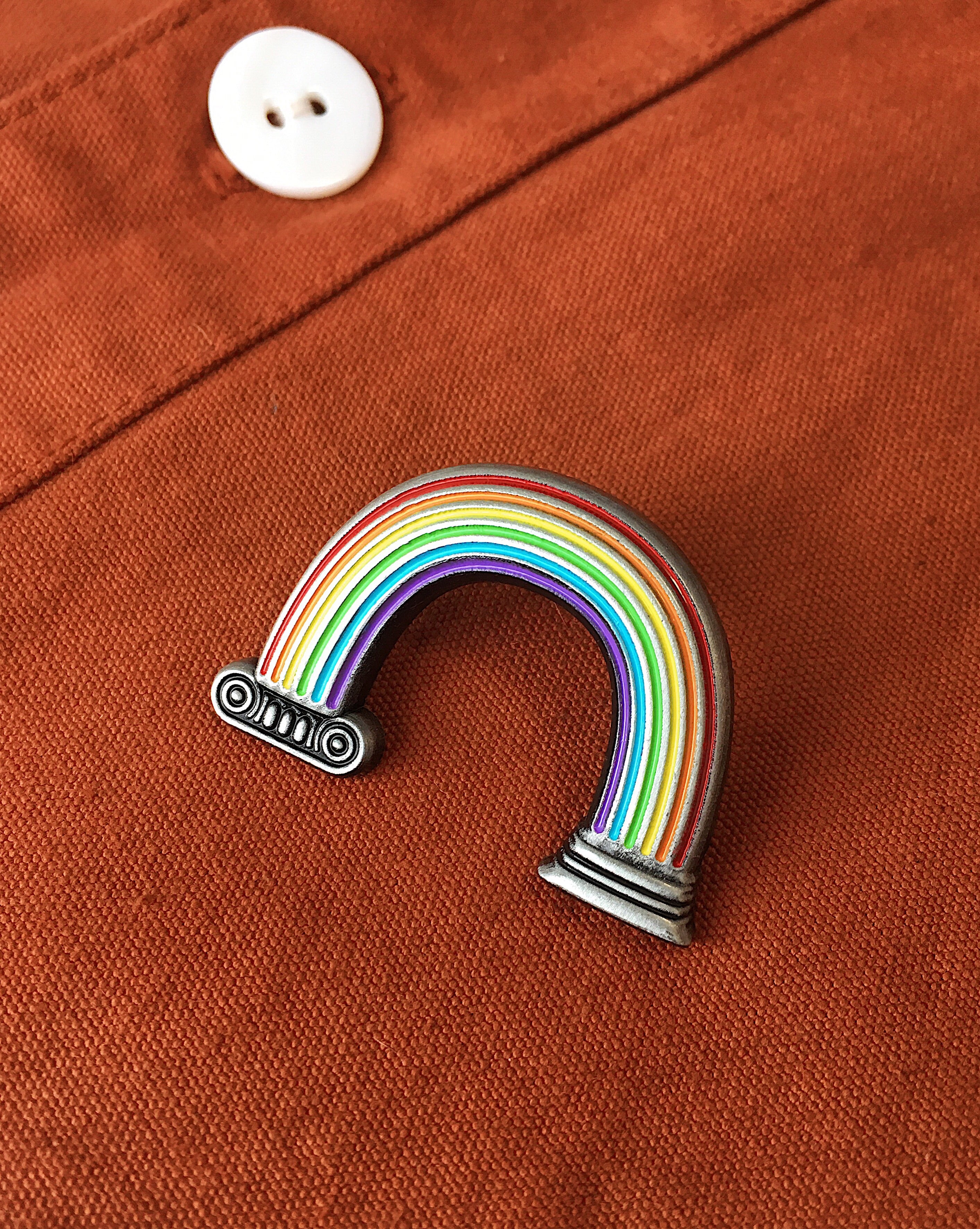 Rainbow Column molded pin – PSA Press